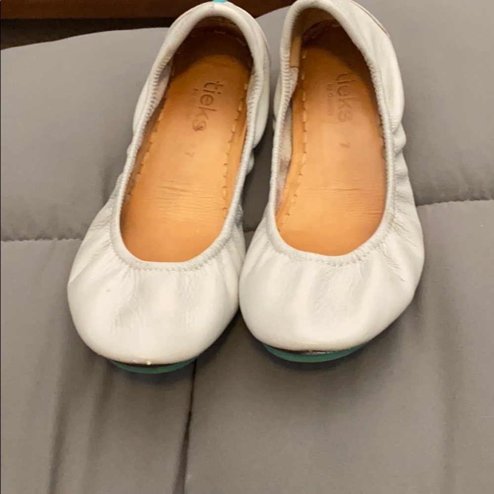 Cool grey tieks
